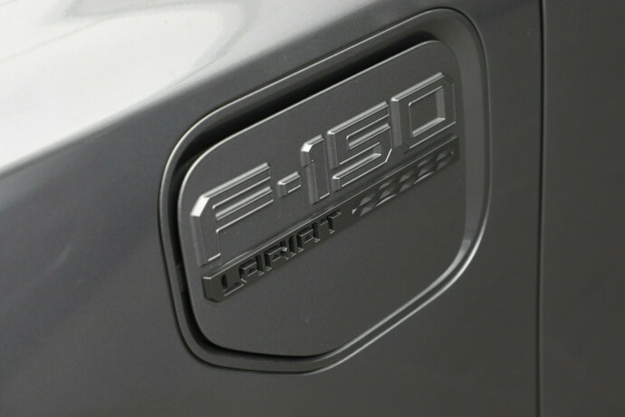 ford-f-150-elektrisitet-2023-big-37