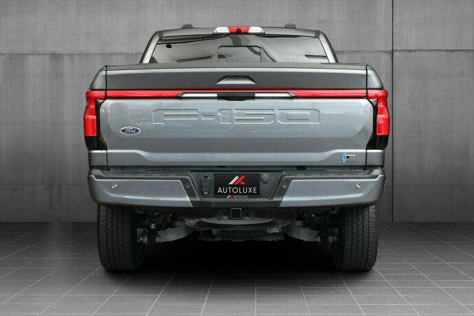 ford-f-150-elektrisitet-2023-big-31