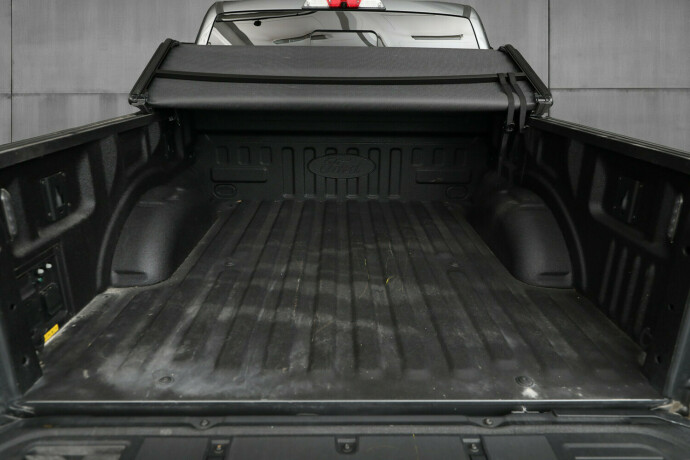 ford-f-150-elektrisitet-2023-big-44