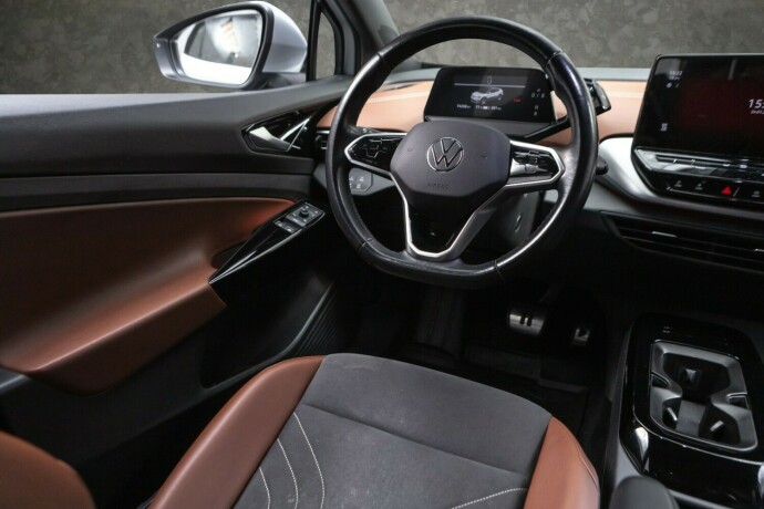 volkswagen-id4-elektrisitet-2021-big-23