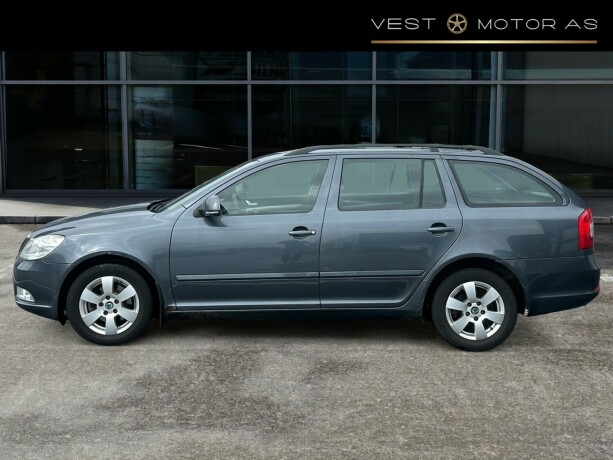 skoda-octavia-diesel-2009-big-3