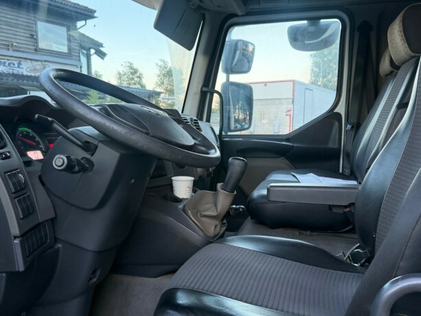 renault-20-diesel-2012-big-37
