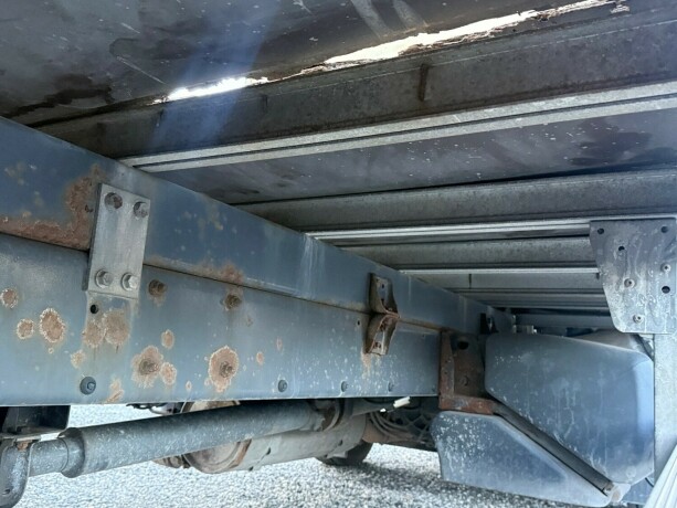 renault-20-diesel-2012-big-26