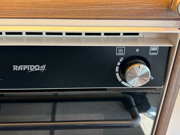itineo-740-topputgave-queensbed-senkeseng-44-tonn-totalvekt-stekeovn-skinn-diesel-2017-big-60