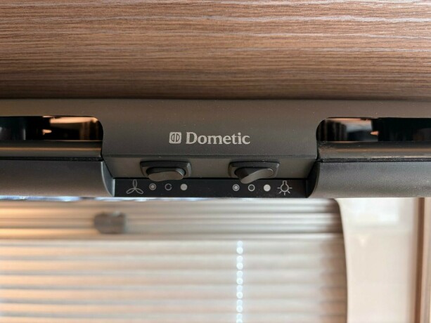 itineo-740-topputgave-queensbed-senkeseng-44-tonn-totalvekt-stekeovn-skinn-diesel-2017-big-51