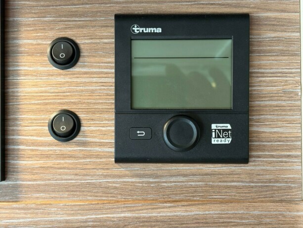 itineo-740-topputgave-queensbed-senkeseng-44-tonn-totalvekt-stekeovn-skinn-diesel-2017-big-35