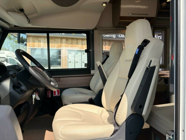 itineo-740-topputgave-queensbed-senkeseng-44-tonn-totalvekt-stekeovn-skinn-diesel-2017-big-14