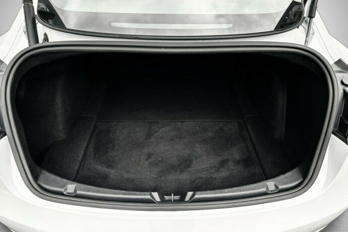 tesla-model-3-elektrisitet-2021-big-32
