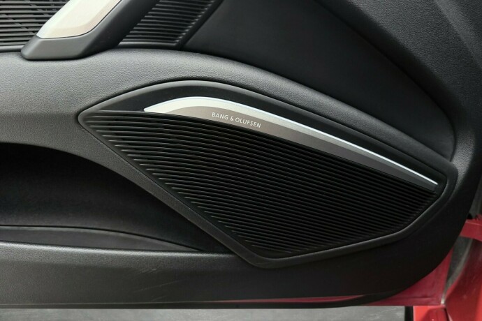audi-tt-bensin-2015-big-27