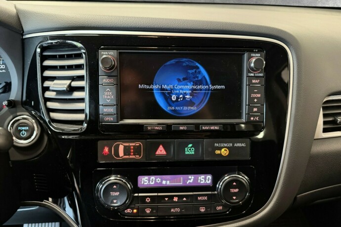 mitsubishi-outlander-elektrisitetbensin-2014-big-20