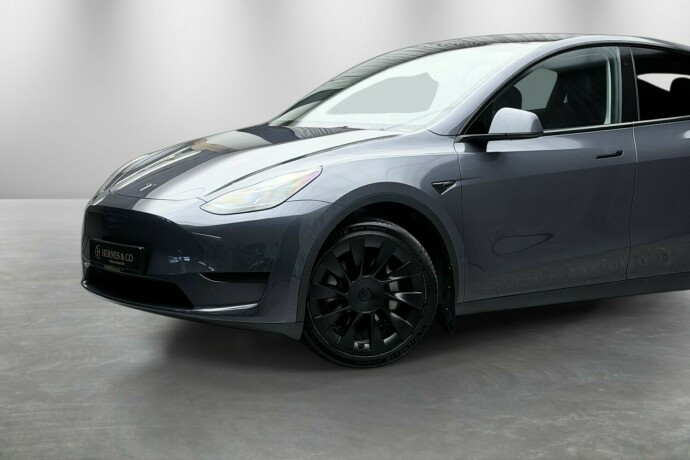 tesla-model-y-elektrisitet-2023-big-1