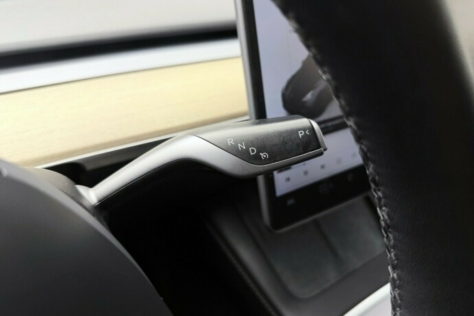 tesla-model-y-elektrisitet-2023-big-21