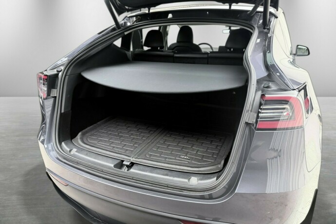 tesla-model-y-elektrisitet-2023-big-12