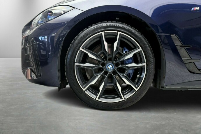 bmw-i4-elektrisitet-2023-big-4