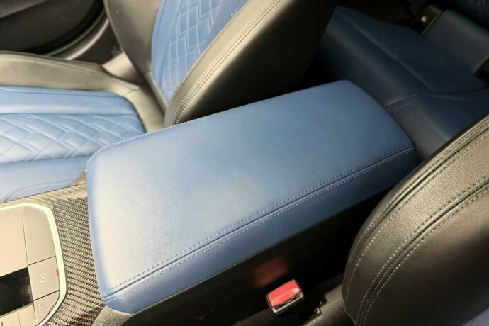bmw-i4-elektrisitet-2023-big-34