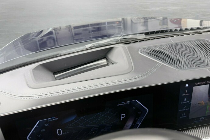 bmw-i4-elektrisitet-2023-big-17
