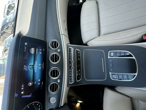 mercedes-benz-e-klasse-elektrisitetbensin-2022-big-19
