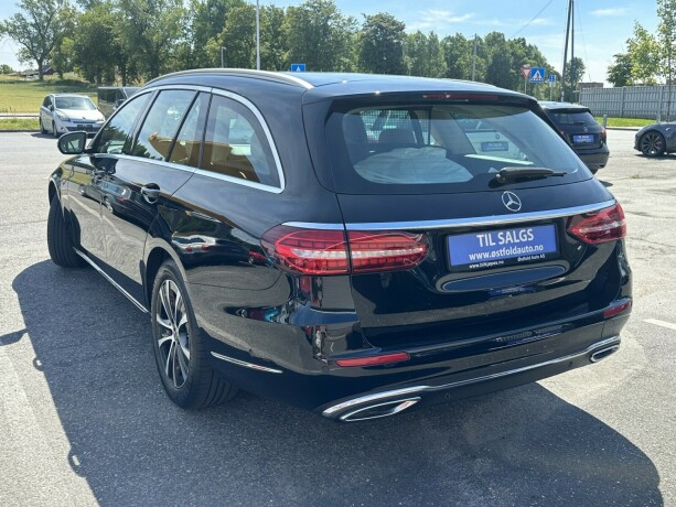 mercedes-benz-e-klasse-elektrisitetbensin-2022-big-4