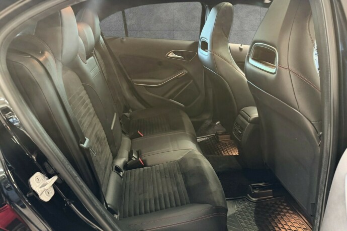 mercedes-benz-a-klasse-bensin-2014-big-16