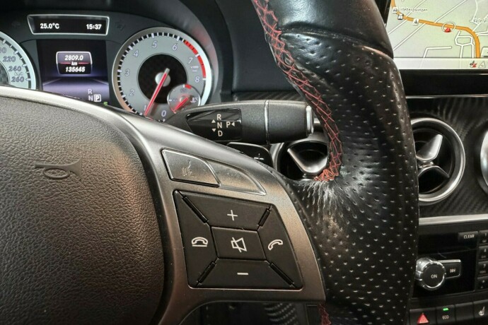 mercedes-benz-a-klasse-bensin-2014-big-23
