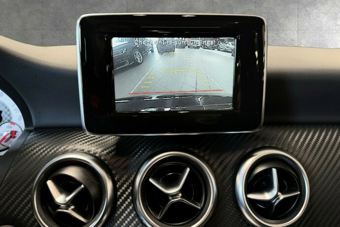 mercedes-benz-a-klasse-bensin-2014-big-19