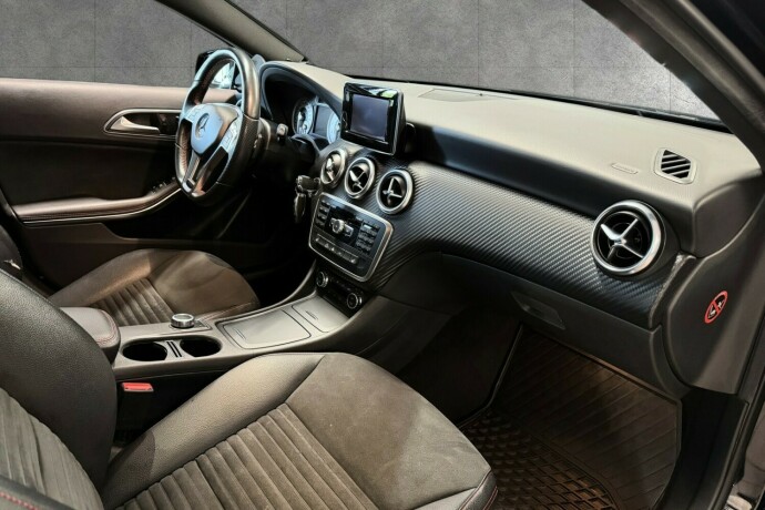 mercedes-benz-a-klasse-bensin-2014-big-17