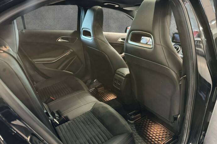 mercedes-benz-a-klasse-bensin-2014-big-13