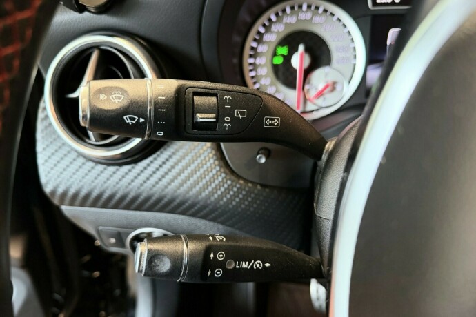 mercedes-benz-a-klasse-bensin-2014-big-25