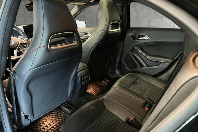 mercedes-benz-a-klasse-bensin-2014-big-12