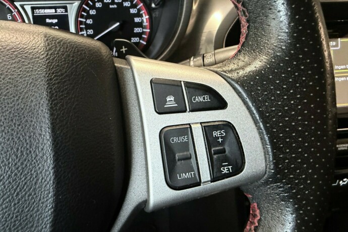 suzuki-vitara-bensin-2016-big-16