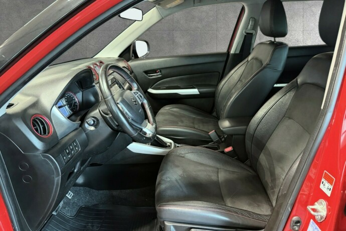 suzuki-vitara-bensin-2016-big-7