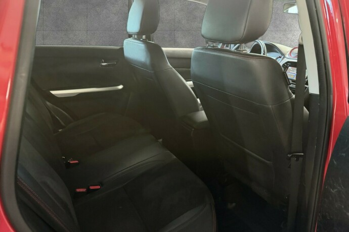 suzuki-vitara-bensin-2016-big-10