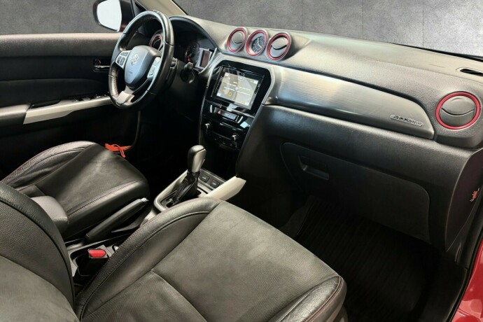 suzuki-vitara-bensin-2016-big-9