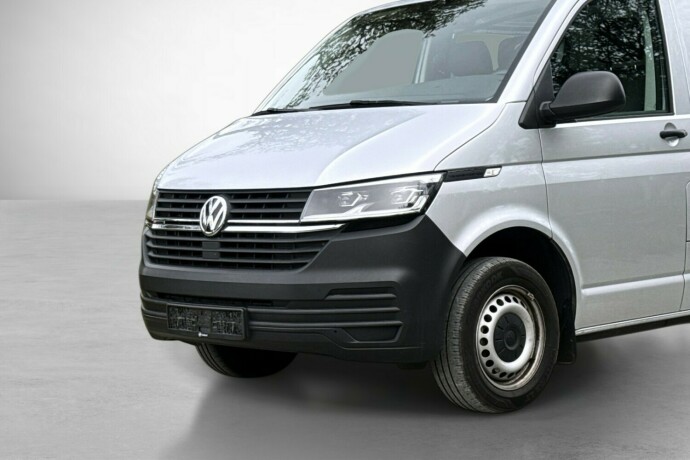 volkswagen-transporter-diesel-2021-big-1