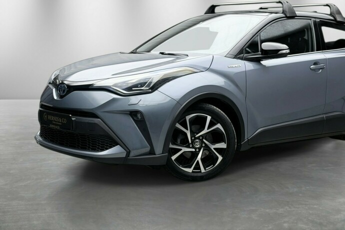 toyota-c-hr-elektrisitetbensin-2021-big-2