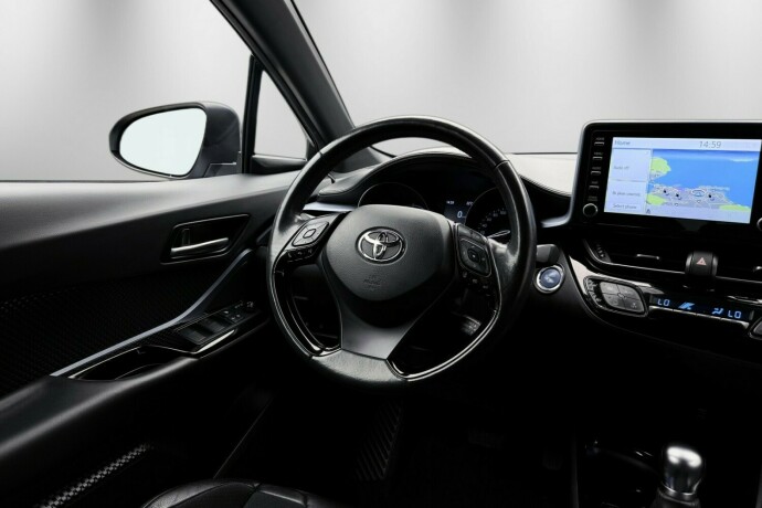 toyota-c-hr-elektrisitetbensin-2021-big-11