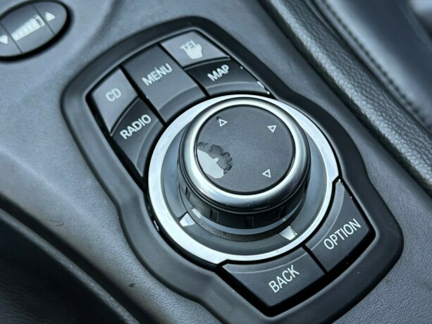 bmw-m3-bensin-2010-big-36