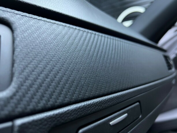 bmw-m3-bensin-2010-big-26