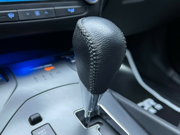 toyota-avensis-bensin-2015-big-27