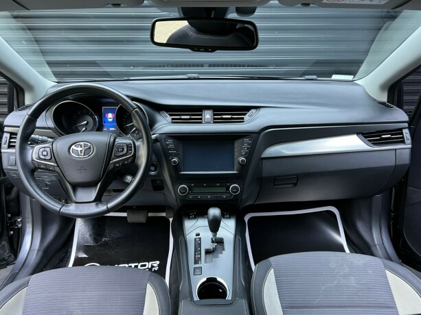 toyota-avensis-bensin-2015-big-8