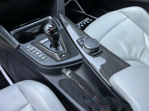 bmw-m3-bensin-2015-big-48