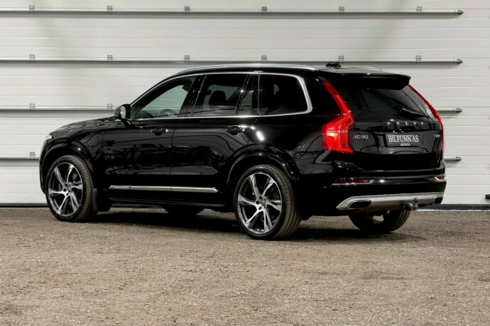 volvo-xc-90-elektrisitetbensin-2018-big-3