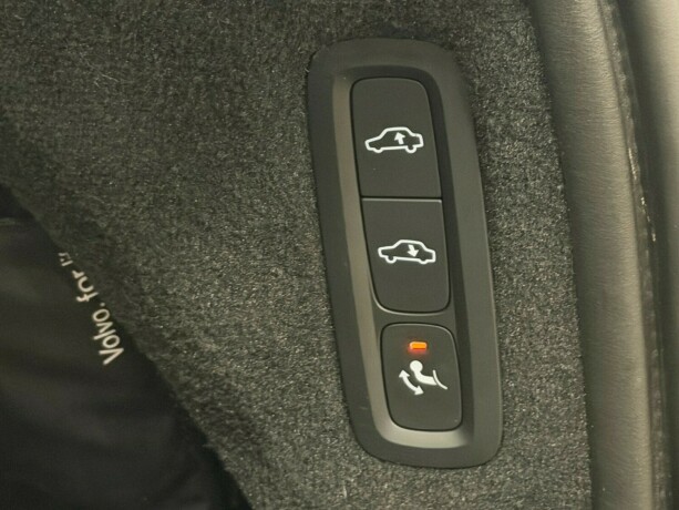 volvo-xc-90-elektrisitetbensin-2018-big-22