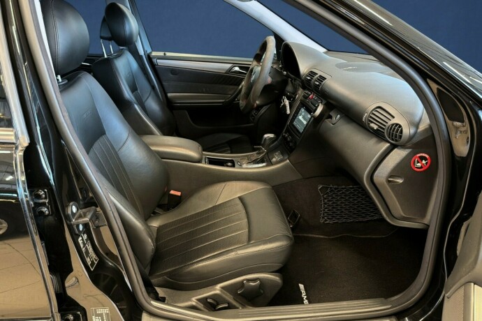 mercedes-benz-c32-bensin-2001-big-15