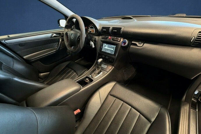 mercedes-benz-c32-bensin-2001-big-14
