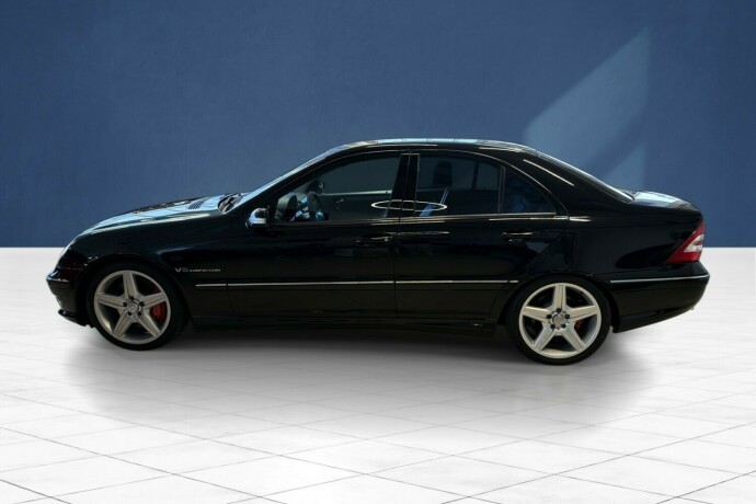 mercedes-benz-c32-bensin-2001-big-7