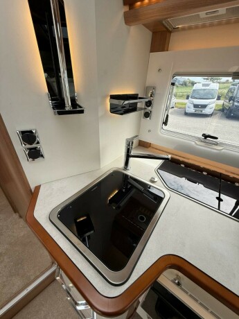 rapido-s6-diesel-2020-big-16
