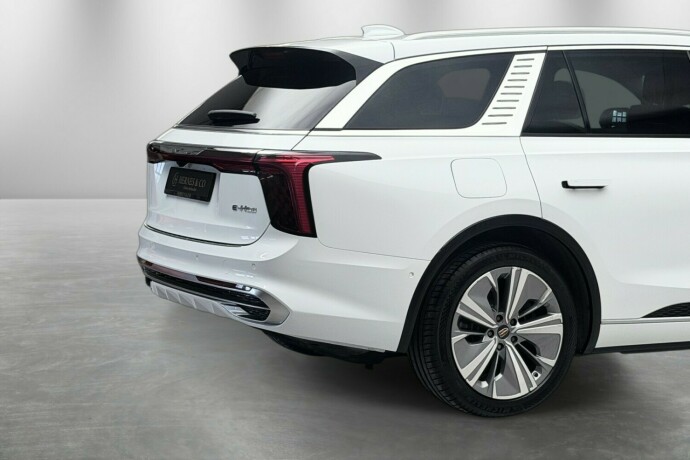 hongqi-e-hs9-elektrisitet-2022-big-5