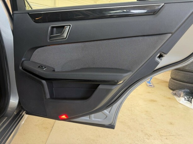 mercedes-benz-e-klasse-diesel-2012-big-15