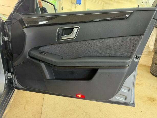 mercedes-benz-e-klasse-diesel-2012-big-17